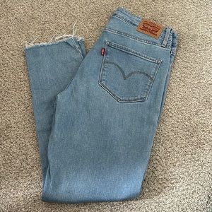 Levi’s Jeans